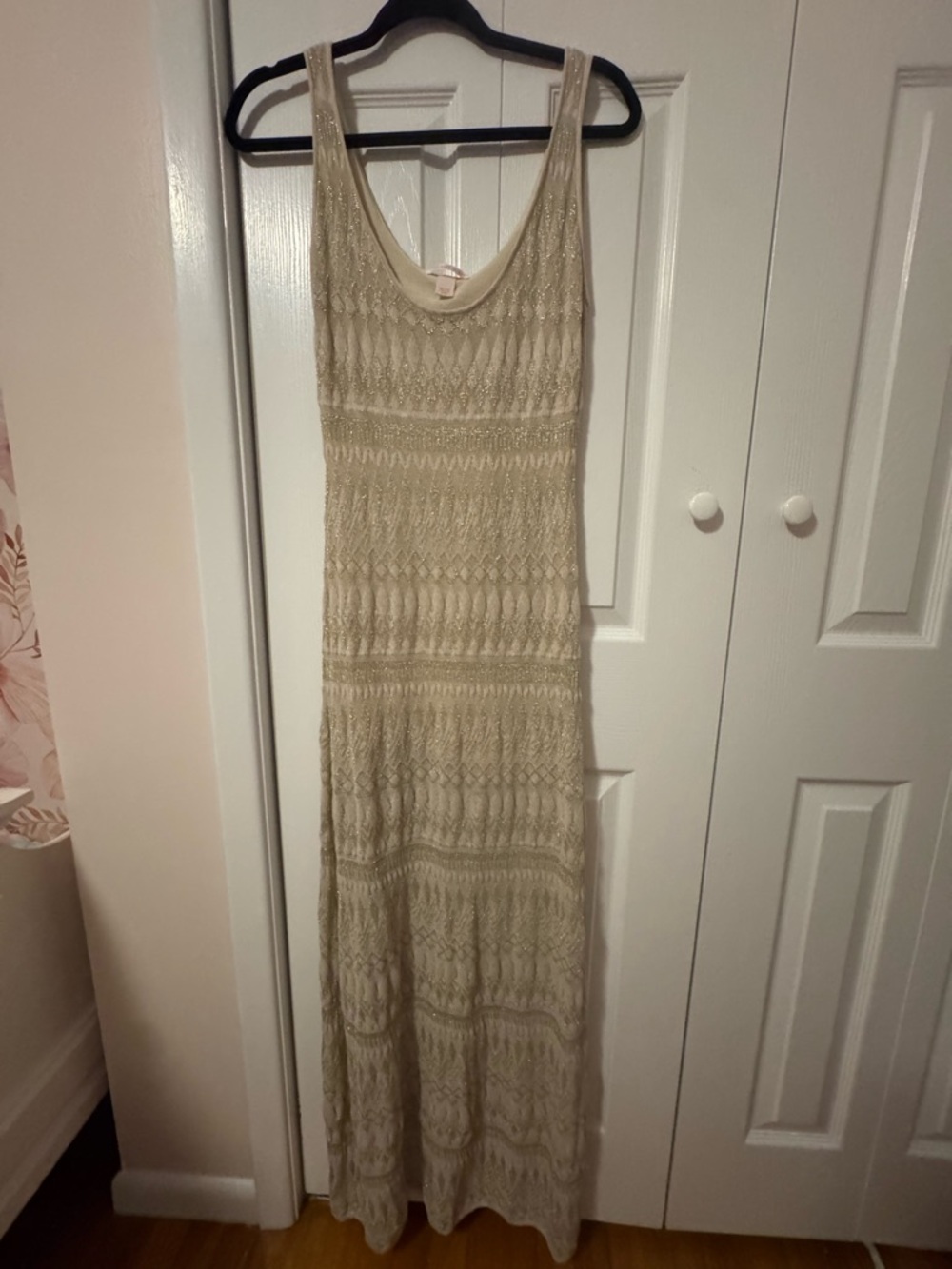 Victoria’s Secret Throwback Boho Metallic Knit Maxi Dress Size M Neutral Shimmer